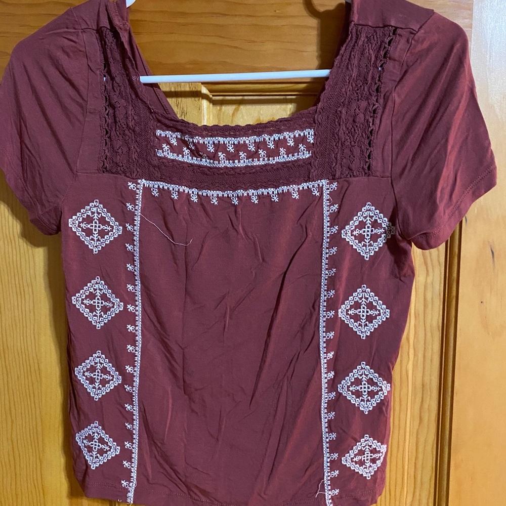 American Eagle Crop Top